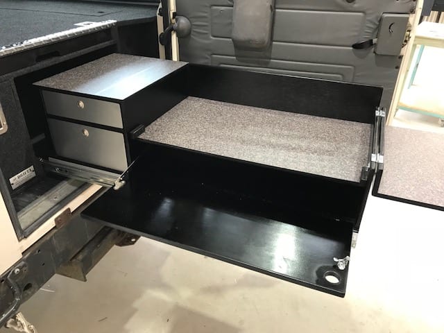 Wagon 4 Kitchen On Runners No Legs Lifting Drawer Table01