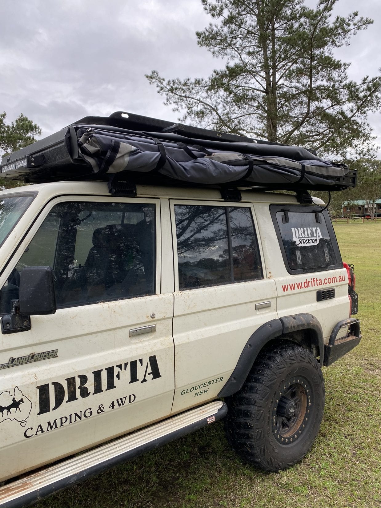 DRIFTA STOCKTON 270 FREESTANDING AWNING 