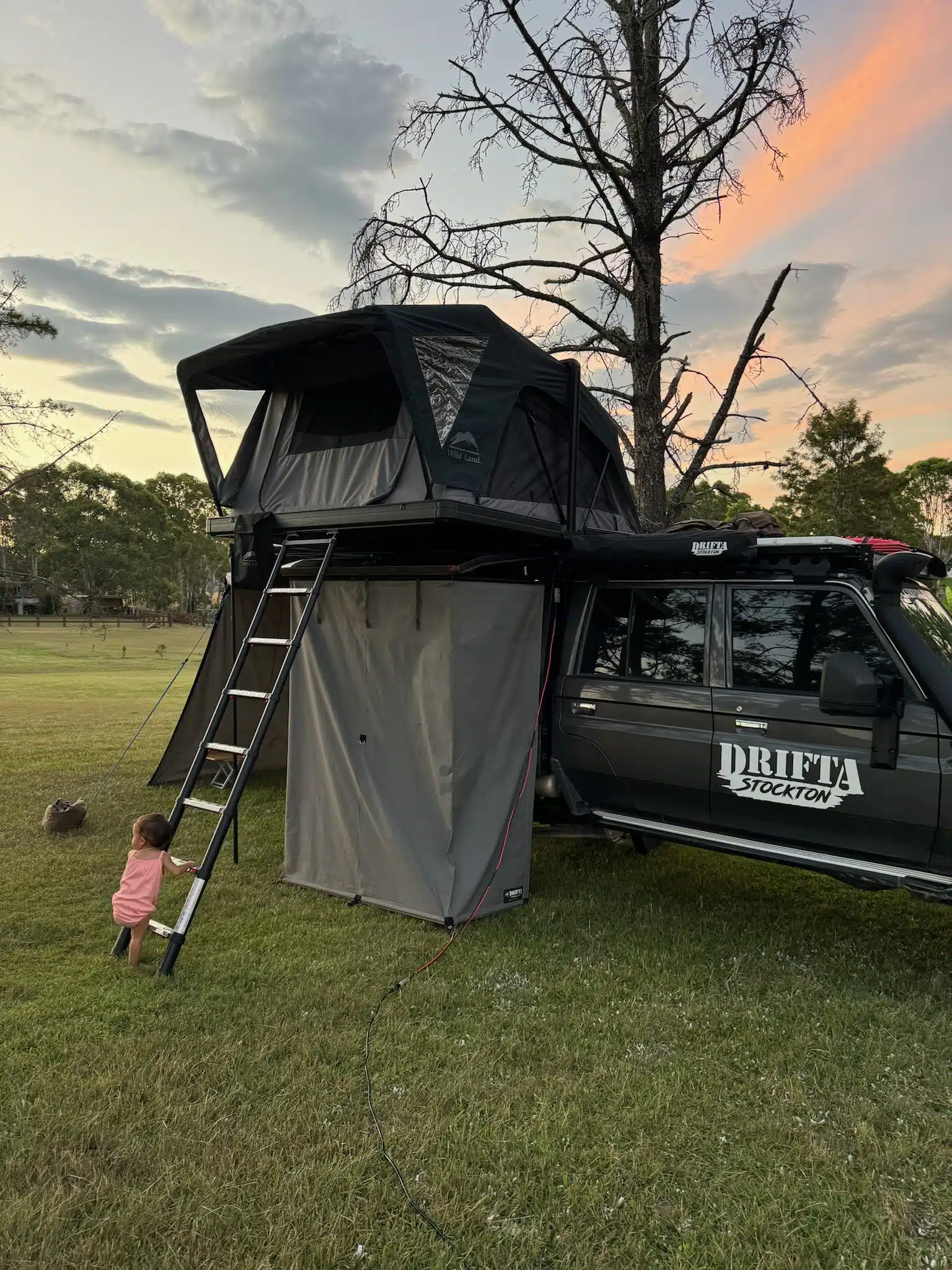 Wildland Summit Explorer Roof top tent Drifta Camping 4WD