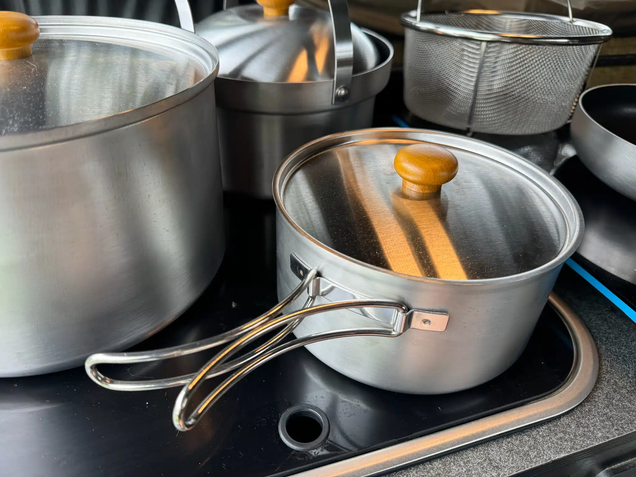 Uniflame Induction cookset Fan5 DX Clad Plus - Drifta Camping & 4WD